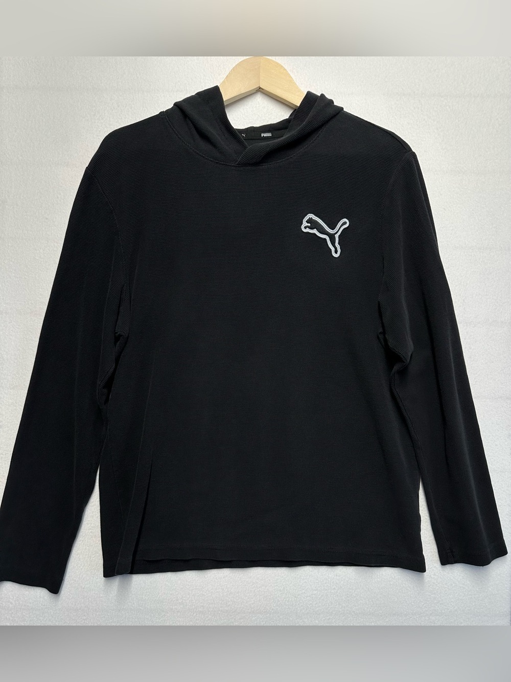 Puma Black Waffle Knit Pullover Hoodie Size Large Logo Long Sleeve • 100% Cotton